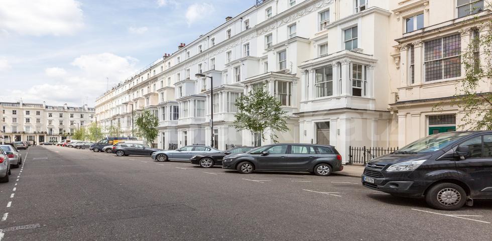 Leinster Square, BAYSWATER